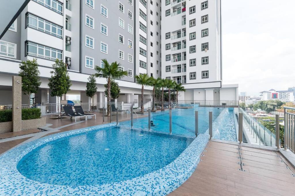 Tr Residence Lovely 3 Bedroom Unit 6Pax Next To Titiwangsa Lrt กัวลาลัมเปอร์ ภายนอก รูปภาพ
