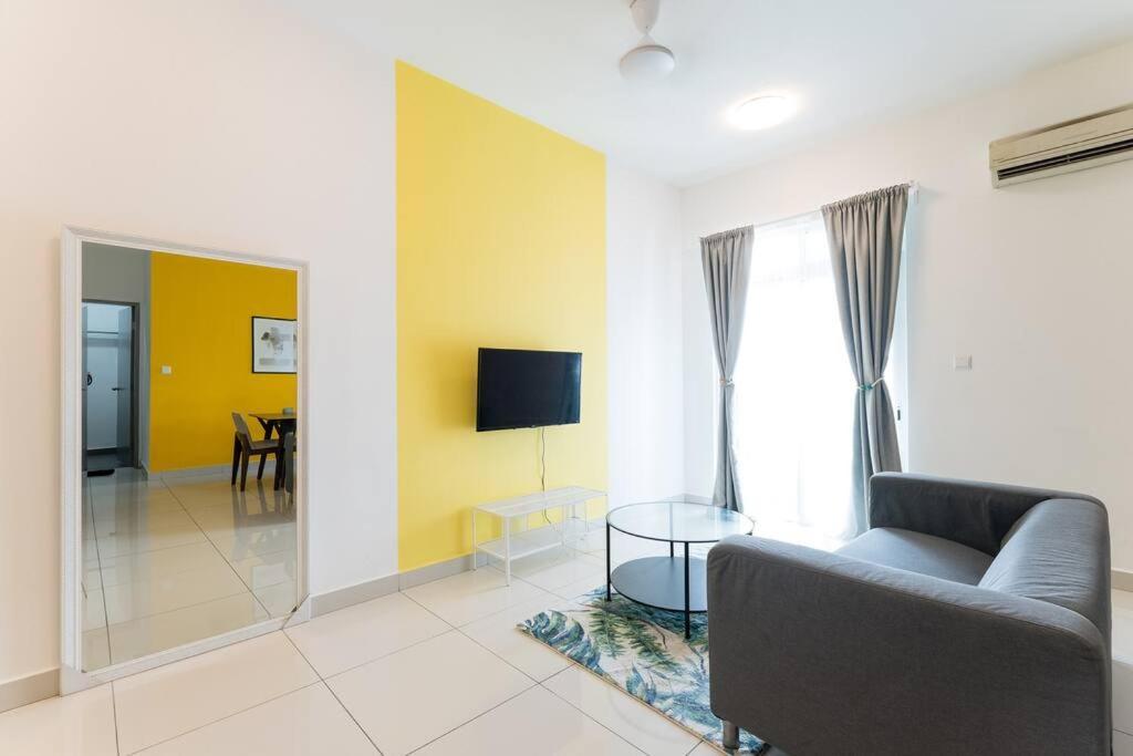 Tr Residence Lovely 3 Bedroom Unit 6Pax Next To Titiwangsa Lrt กัวลาลัมเปอร์ ภายนอก รูปภาพ
