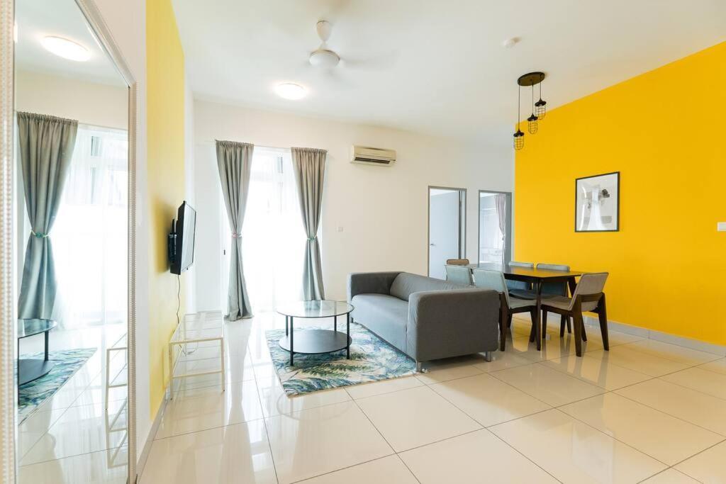 Tr Residence Lovely 3 Bedroom Unit 6Pax Next To Titiwangsa Lrt กัวลาลัมเปอร์ ภายนอก รูปภาพ